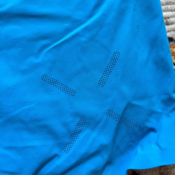 TEN THOUSAND AQUA BLUE LINED 5" INSEAM SET SHORT SIZE M - Picture 3 of 3